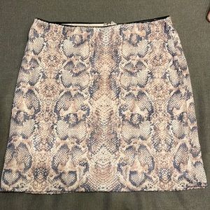 Carmen ladies sequined straight skirt. Size 14.